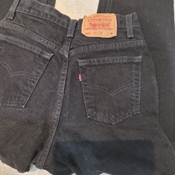 Levis 512*High Rise* Slim Fit* Tapered Leg - Picture 9 of 9